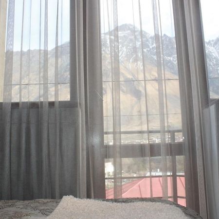 Hotel Gergeti Kazbegi Exteriör bild