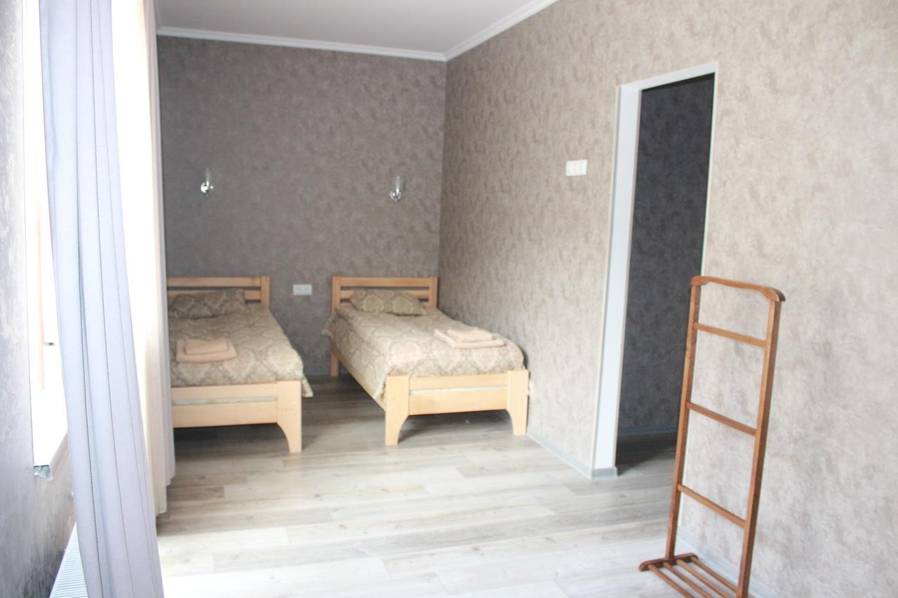 Hotel Gergeti Kazbegi Exteriör bild