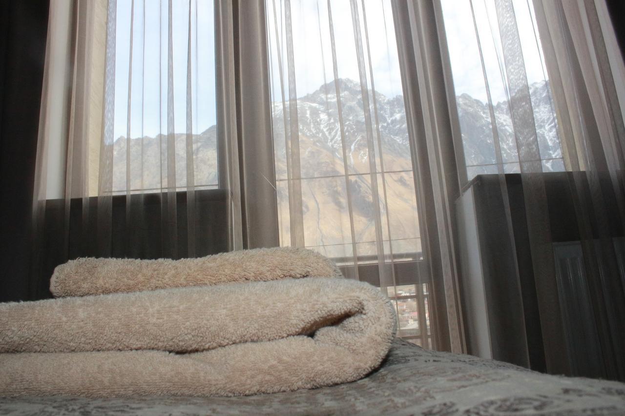Hotel Gergeti Kazbegi Exteriör bild